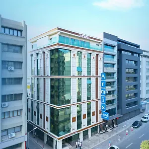 4* Szálloda Armis